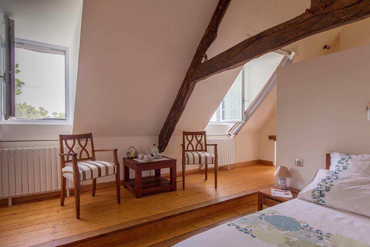 Les Goubelins Bed and Breakfast La Lande-d'Airou Exteriör bild